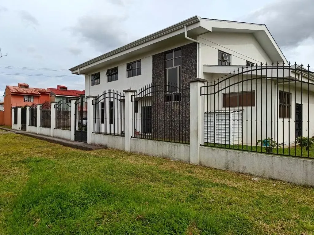 Suitable building with facilities and planned