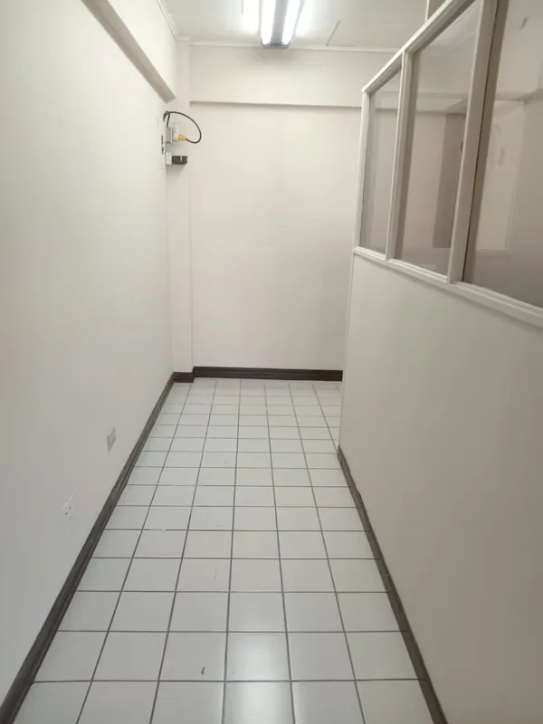 Se alquila oficina de 40 m² en San Antonio de Belén Centro, ..., photo 3