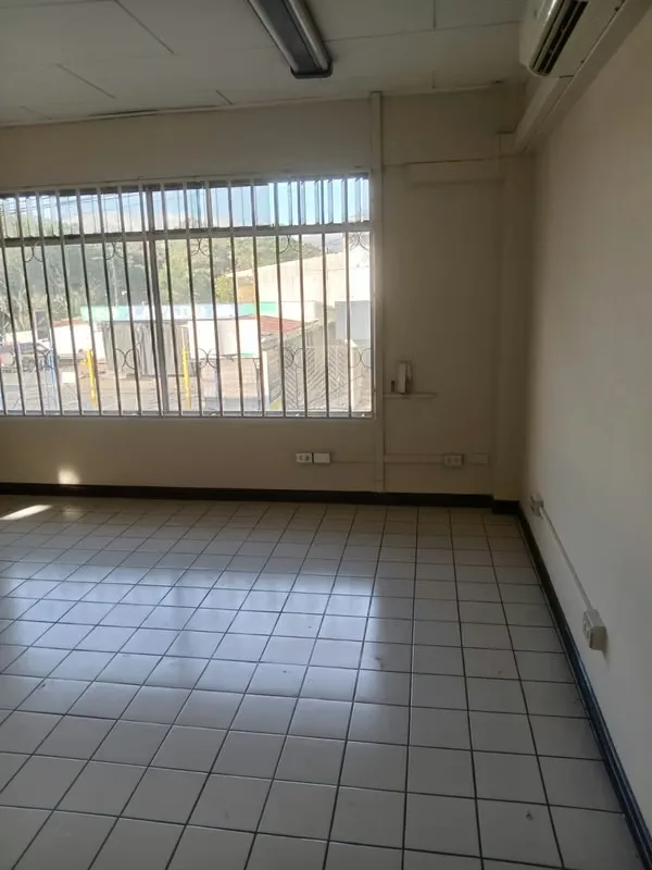 Se alquila oficina de 40 m² en San Antonio de Belén Centro, ..., photo 5