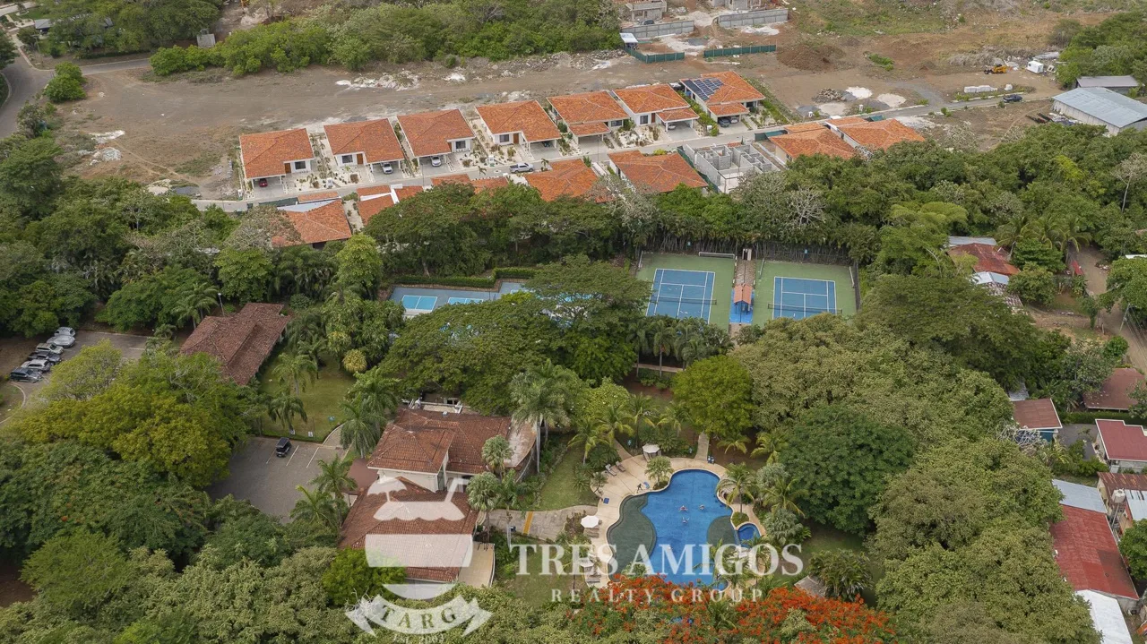 La Caleta Coco Bay Estates