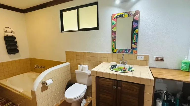 Pura Vida Costa Rica: Lake and Volcano view home, Garage and Guest Apartment, photo 4