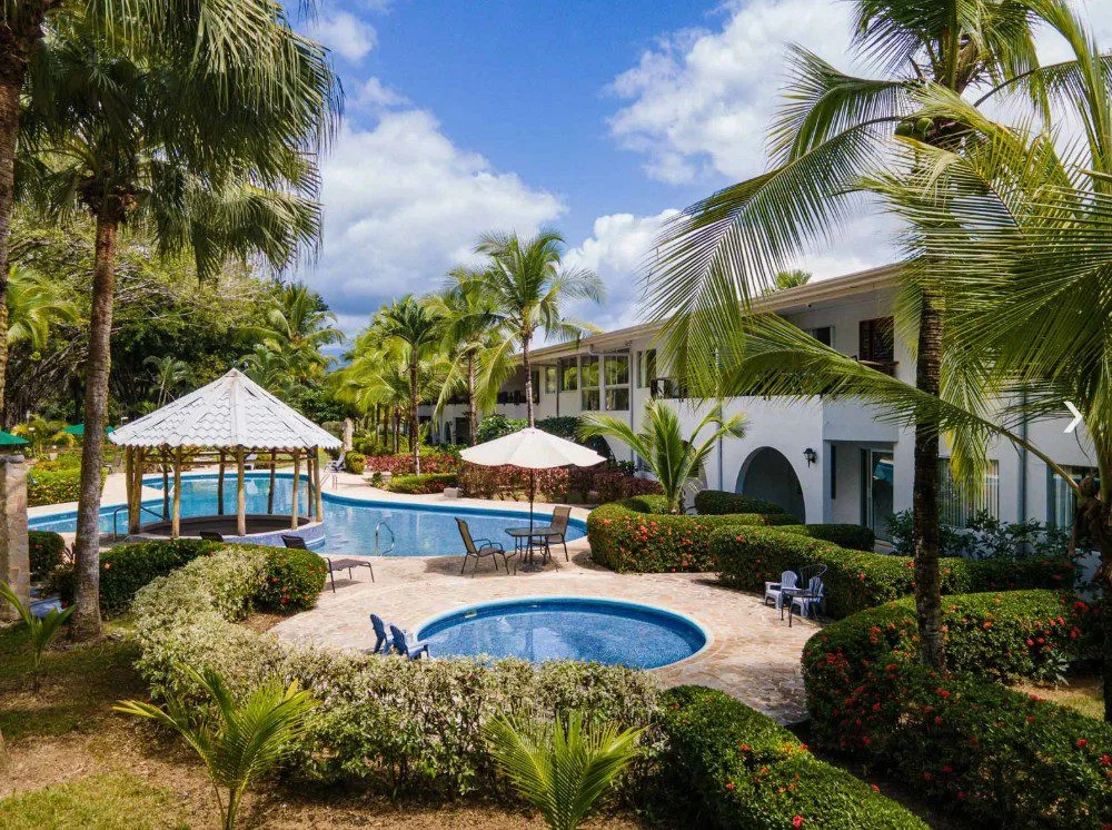 Great Value Investment Nature Retreat Condo, Isla Damas