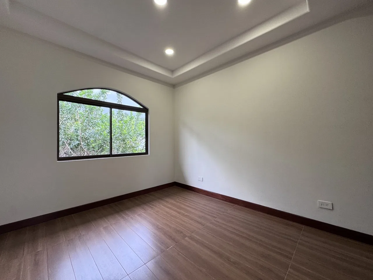 Hermosa casa en exclusivo condominio Santa Lucia con estratégica ubicación frente a calle vieja rodeado de su extraordinaria oferta gastronómica y comercial; y con ..., photo 13