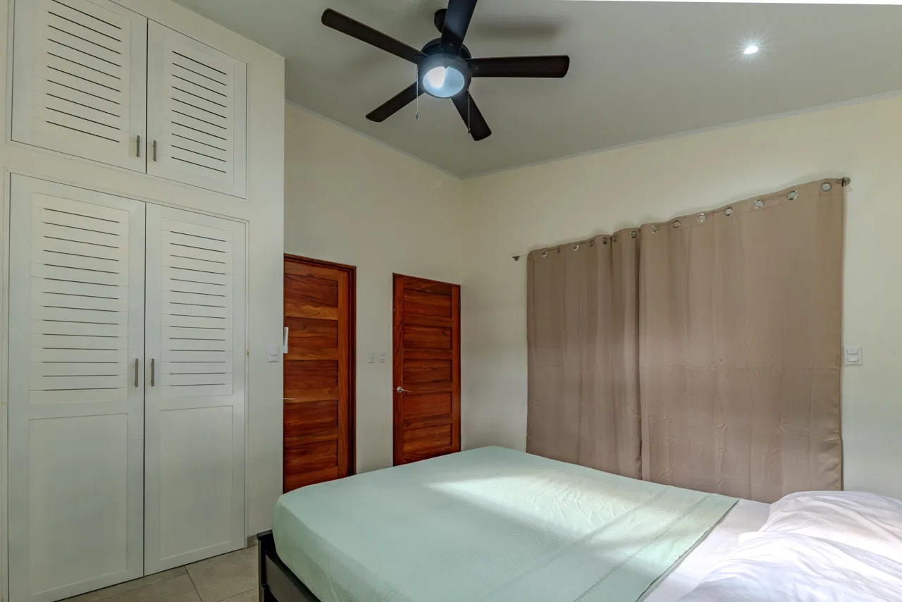 HOUSE AND CASITA CLOSE TO EVERYTHING IN UVITA, photo 16