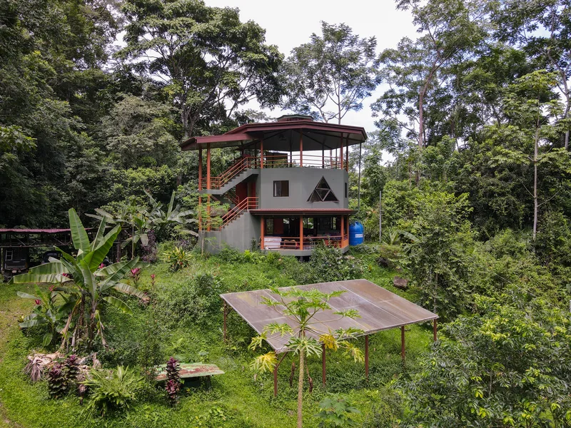 5 Bed Single Family Homes For Sale in Perez Zeledon, photo 4
