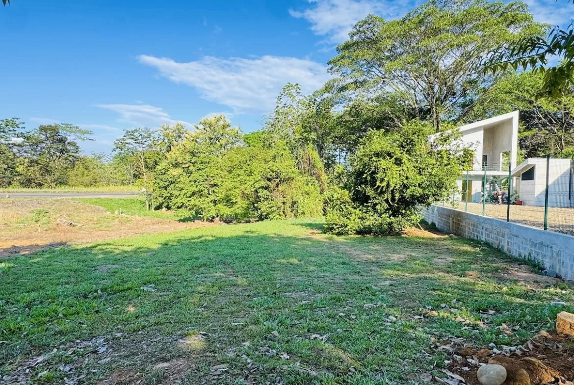 BUILDING PROPERTY NEAR TO THE TOWN, IN JARDINES DEL MORETE UVITA – 0.30 ACRES, photo 12
