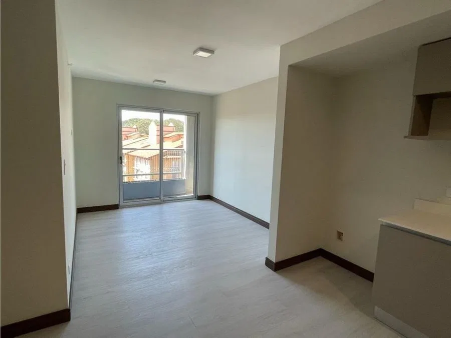 Apartamento en Alquiler o venta en Azenza Tower