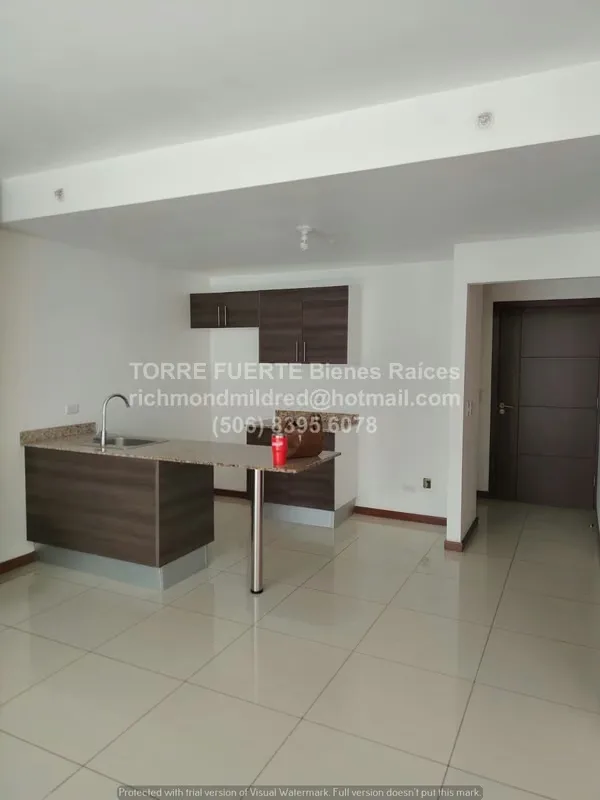 PRECIO REBAJADO! ¡Aproveche esta excelente oportunidad! Este apartamento ofrece más espacio y versatilidad que la mayoría de las unidades de una habitación en Bambú Ecourbano.