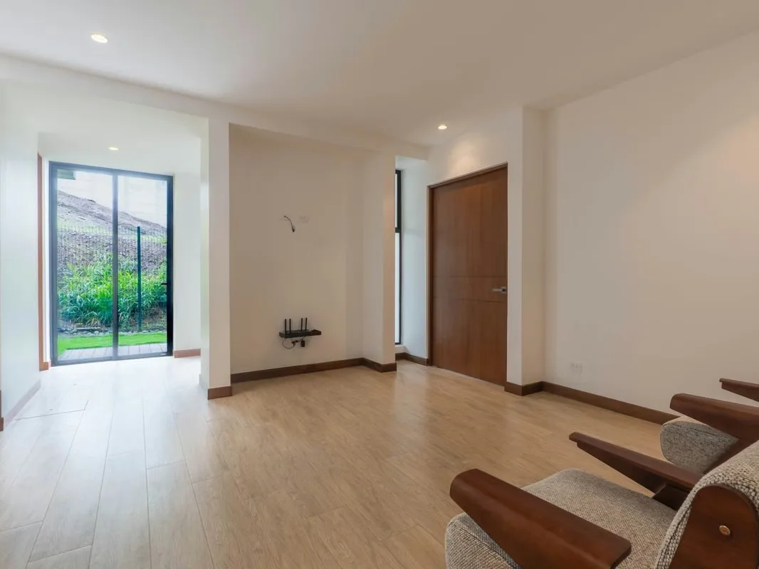 HOUSE FOR SALE IN VISTA REAL WITH SPECTACULAR VIEWS IN SANTA ANA, photo 2