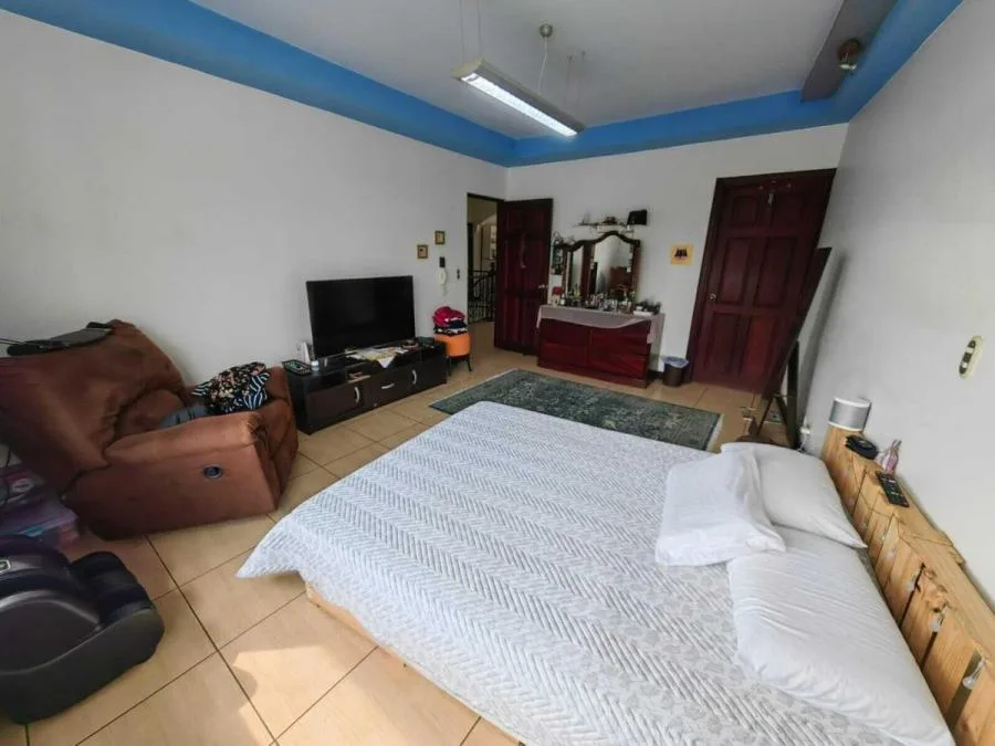 Casa de dos Pisos en Venta Ubicada en San Jose, Moravia - Venta en Moravia, photo 13