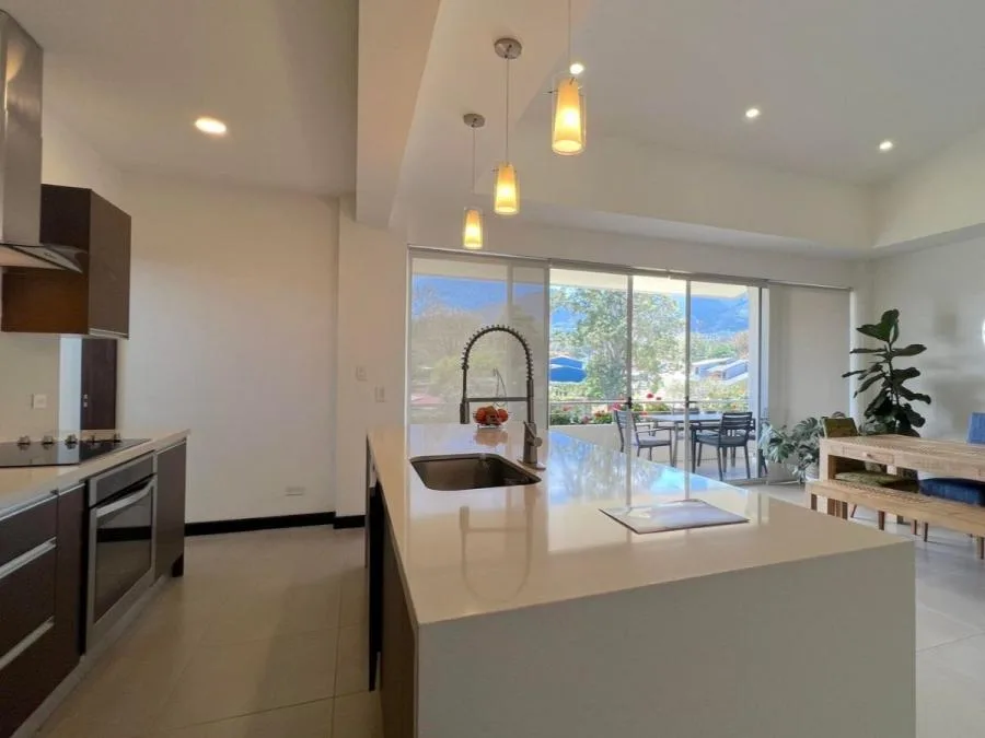 VENTA DE HERMOSO PENTHOUSE EN SAN RAFAEL DE ESCAZÚ (NR) - Venta en Escazú, photo 6