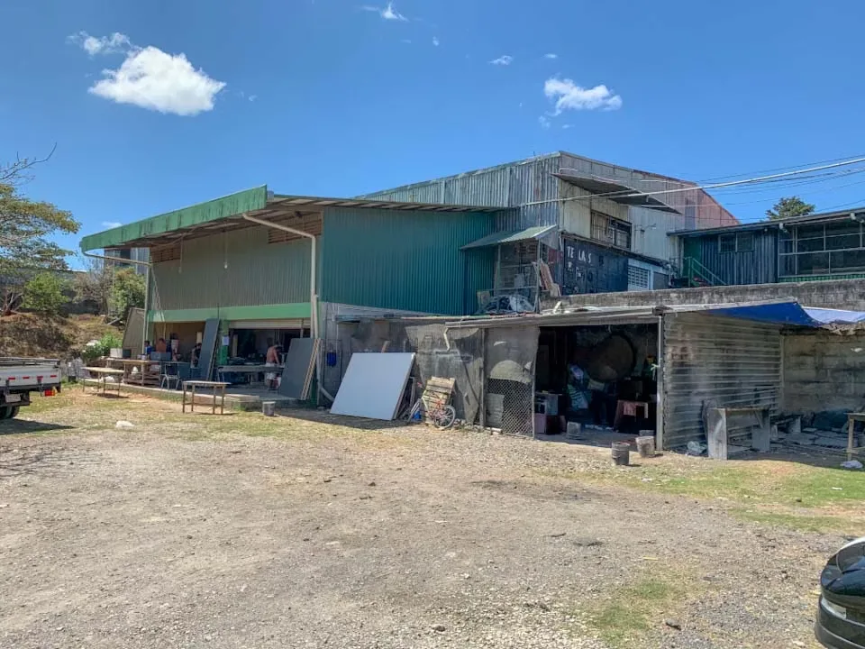 Property for Sale in a Prime Location in San Rafael Arriba