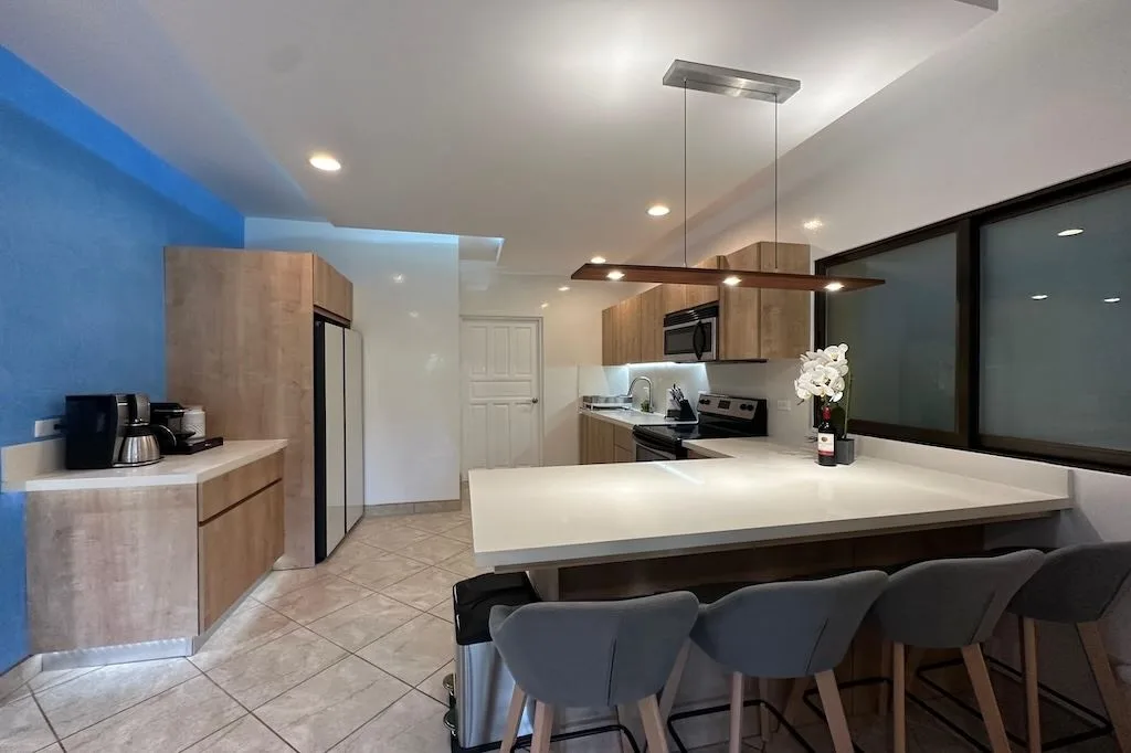 The Oaks 94 ~ Ground-Floor Condo with Custom Finishes and Pool Access, photo 12