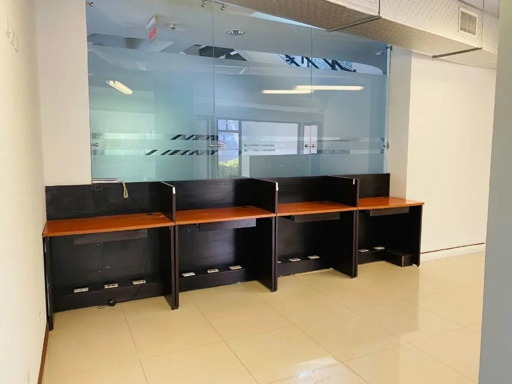 This office is located in one of the best locations in Escazu