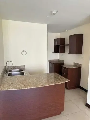 3 bedroom apartment for sale in San Marino condo, photo 4