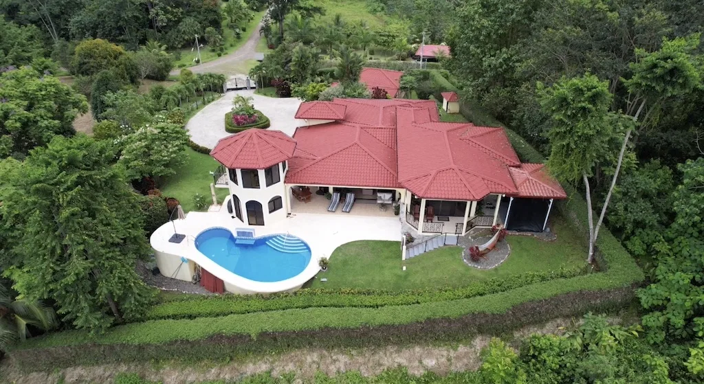 LUXURY HOME IN GATED COMMUNITY  WITH GUEST CASITA, photo 5