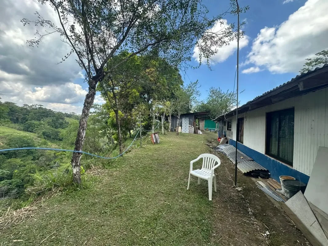 La propiedad cuenta con una casa de habitación sencilla, habitable pero con detalles estéticos por terminar ., photo 12