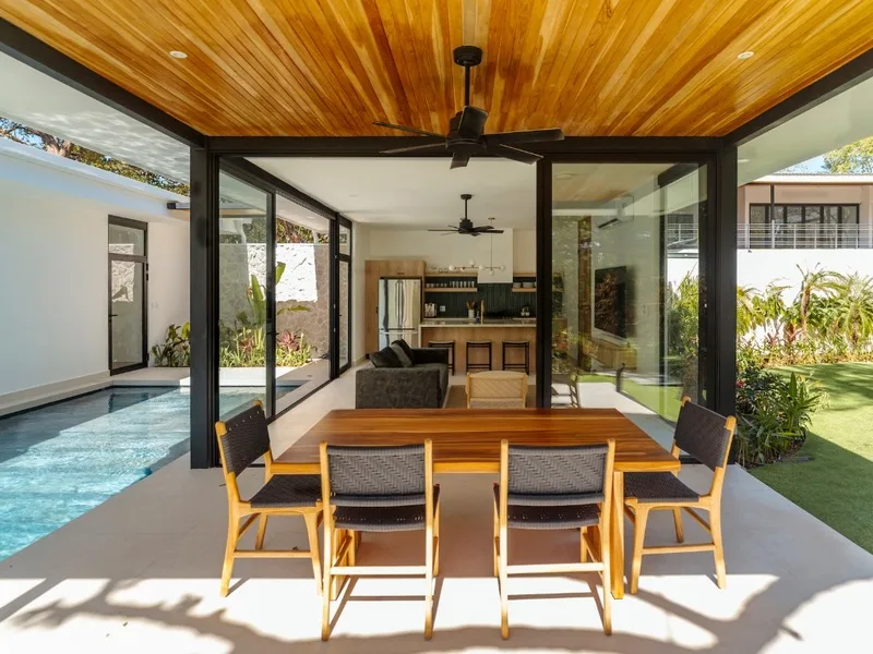 6 Bed Single Family Homes For Sale in Playa Grande, photo 10