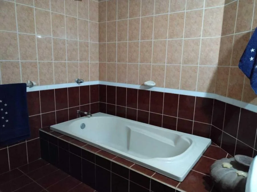 Lote + Casa y 2 Apartamentos en Venta en Mora, San José. RAH 24-840 - Venta en Colón, photo 4
