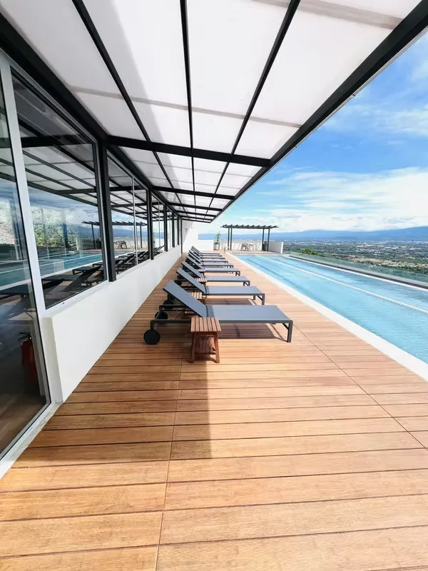 FOR SALE | YOUR NEW HOME ABOVE THE CLOUDS SANTA ANA, photo 8
