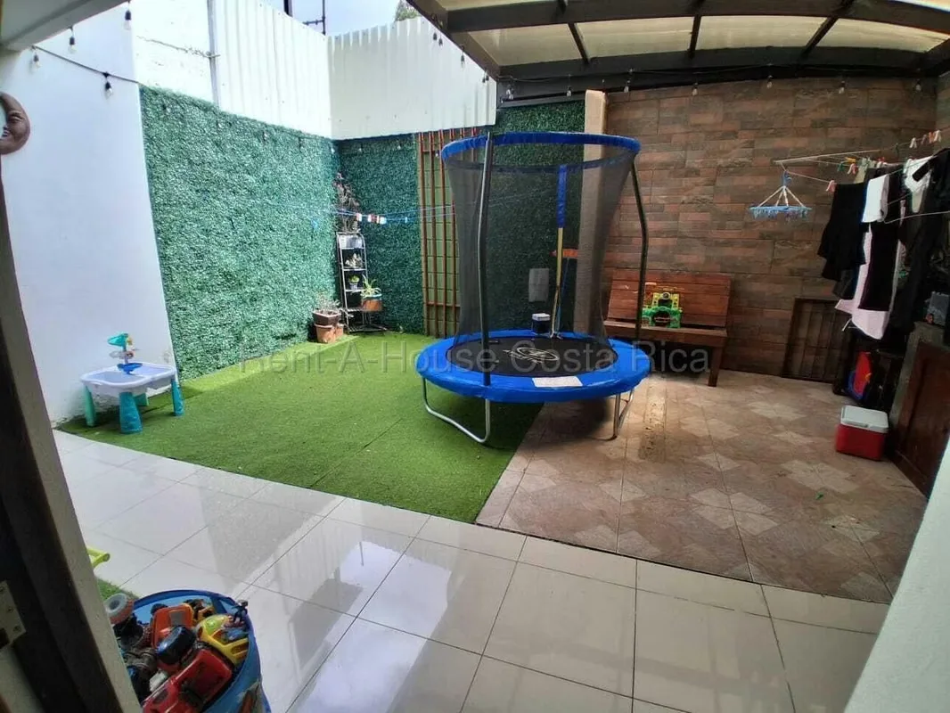 Esta hermosa casa en condominio, ofrece un estilo de vida moderno y cómodo en San Rafael Arriba, Desamparados., photo 12