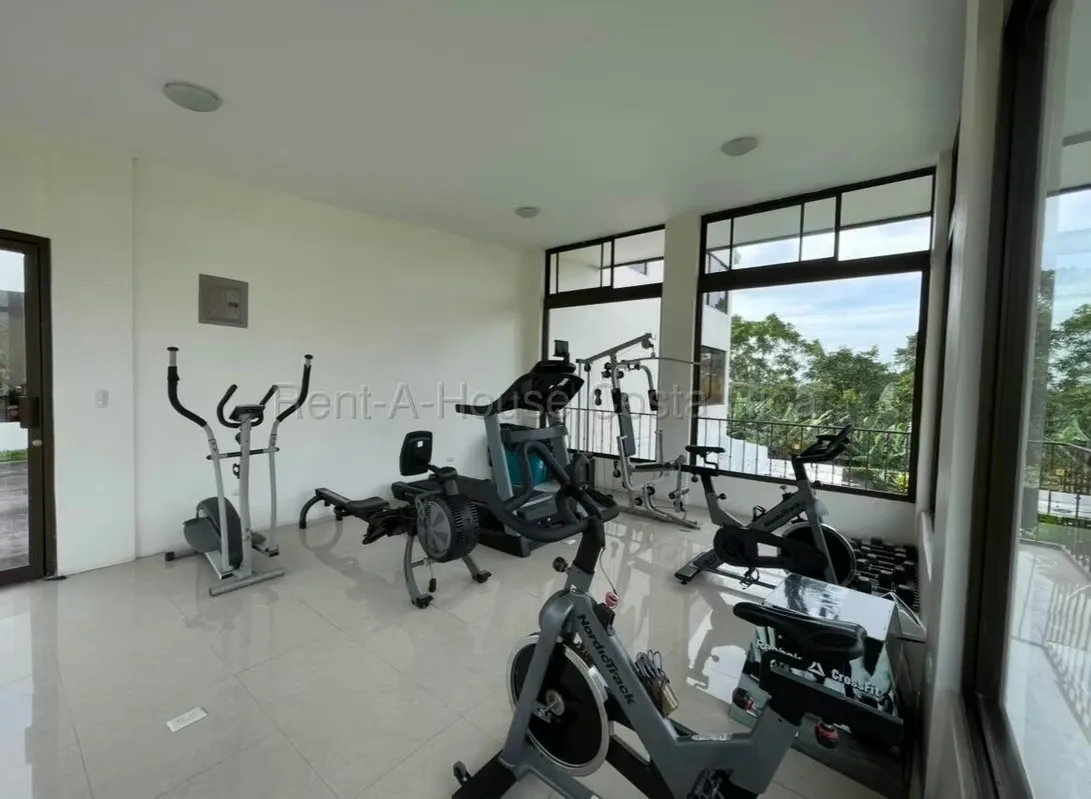 Esta hermosa casa en condominio, ofrece un estilo de vida moderno y cómodo en San Rafael Arriba, Desamparados., photo 15