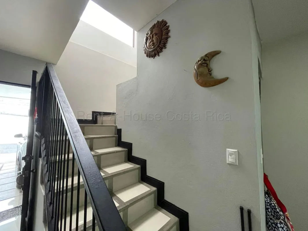 Esta hermosa casa en condominio, ofrece un estilo de vida moderno y cómodo en San Rafael Arriba, Desamparados., photo 6
