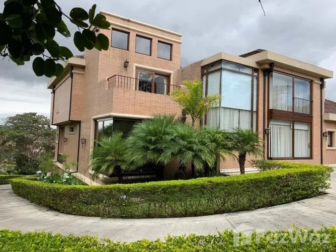 4 Bedroom House for Sale at Curridabat for $8,000, photo 2