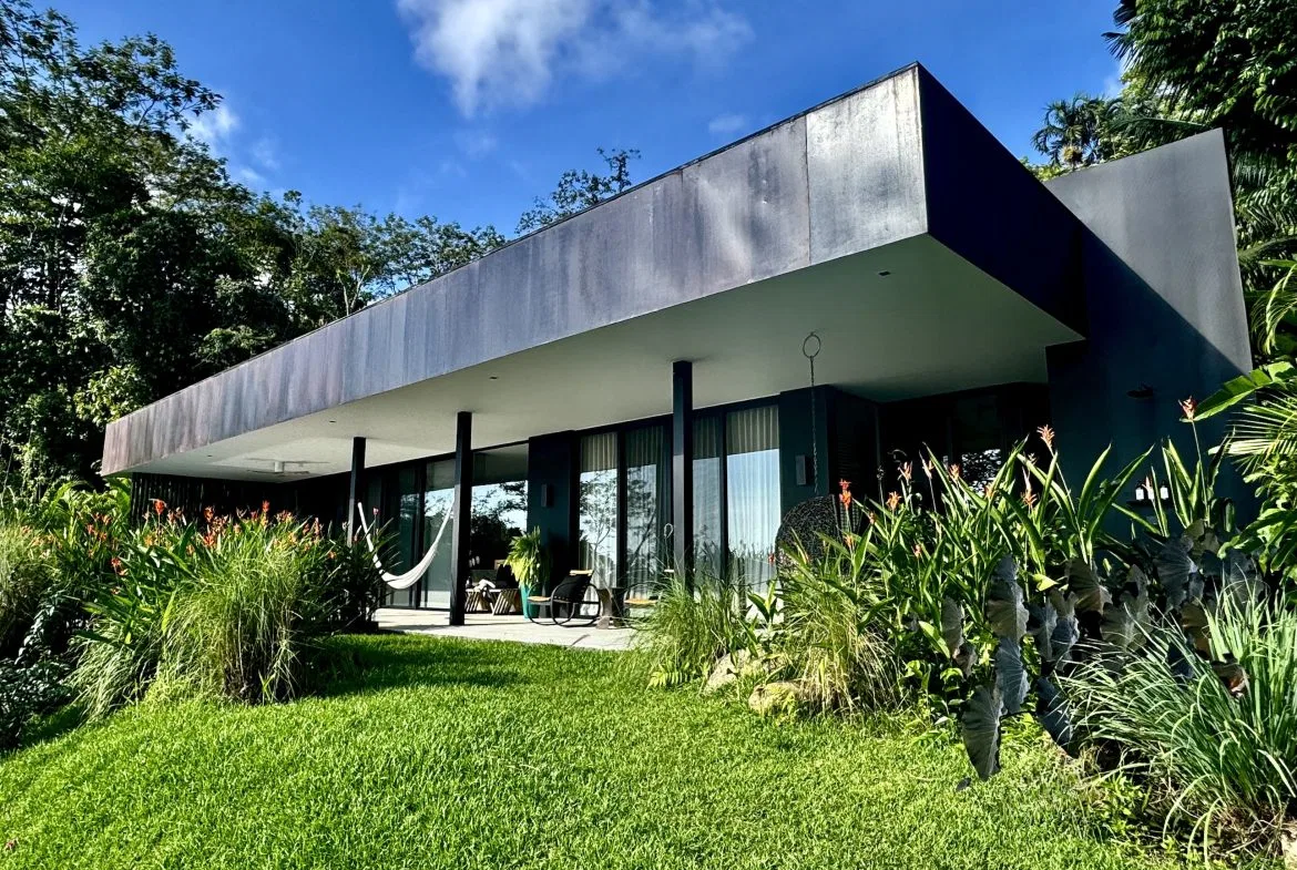 BLACK VILLAS IN THE MIDDLE OF THE NATURE, IN UVITA – 2.35 ACRES, photo 12