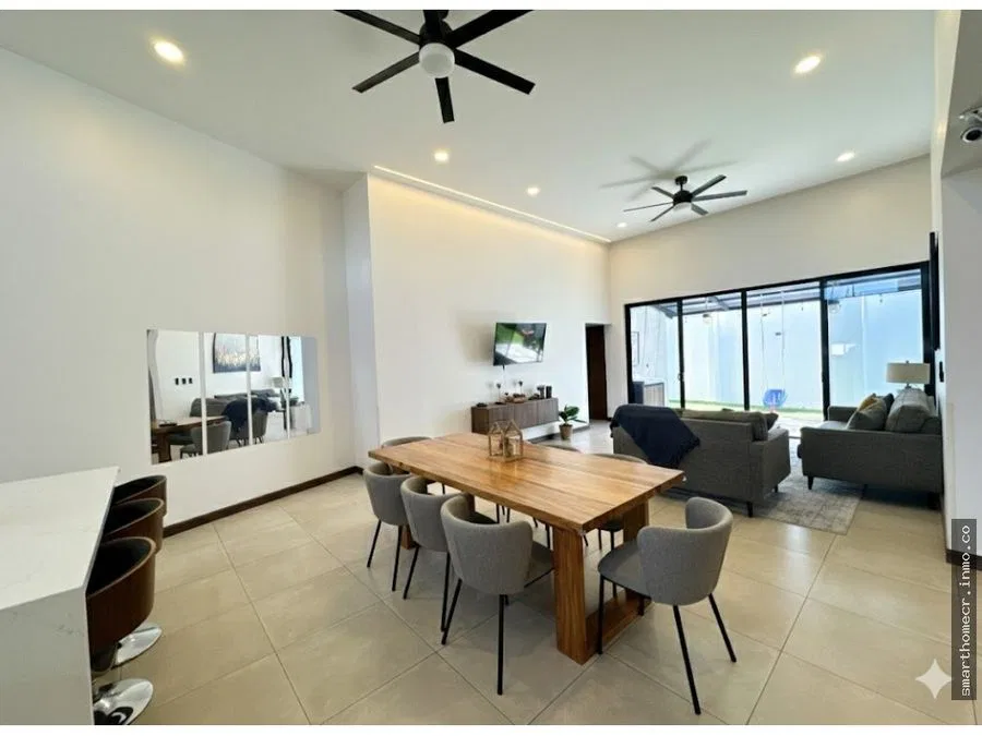 ALQUILER / VENTA DE CASA DE 1 NIVEL EN LOS ARCOS, CARIARI