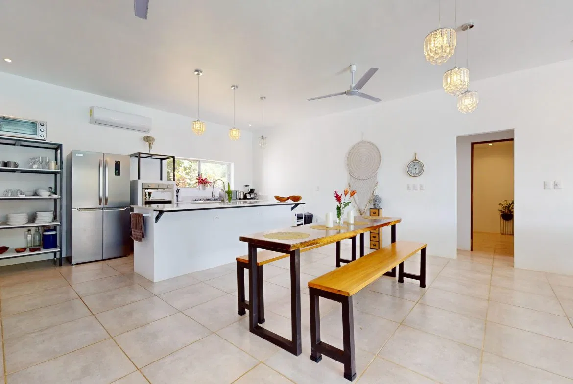 BEAUTIFUL AND MODERN HOME IN UVITA WITH INFINITY POOL, OCEAN VIEWS AND RENTAL OPTIONS, photo 16