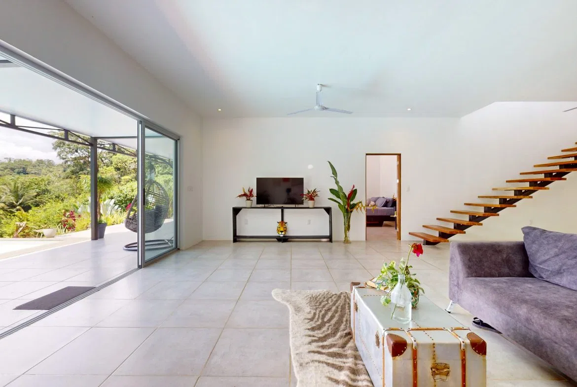 BEAUTIFUL AND MODERN HOME IN UVITA WITH INFINITY POOL, OCEAN VIEWS AND RENTAL OPTIONS, photo 10