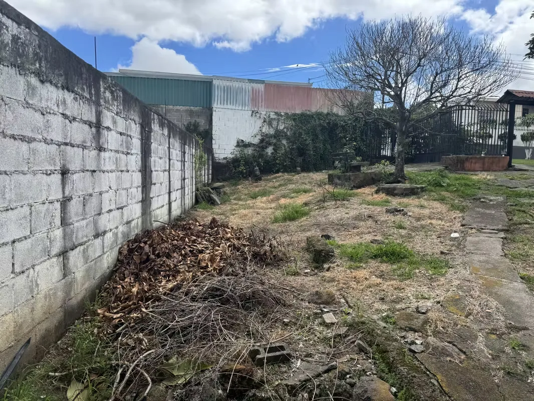 Exceptional investment opportunity in San Cayetano, San José, just 300 meters from ..., photo 2