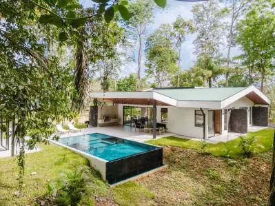 Casa Escondida Villa contemporánea con suite para huéspedes