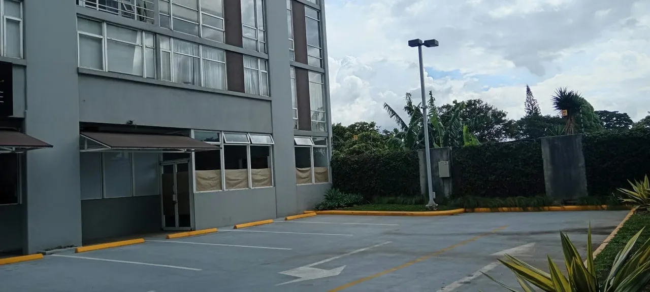 Commercial Premises for Rent, 74 m², in Shopping Centre - Sabanilla, photo 4
