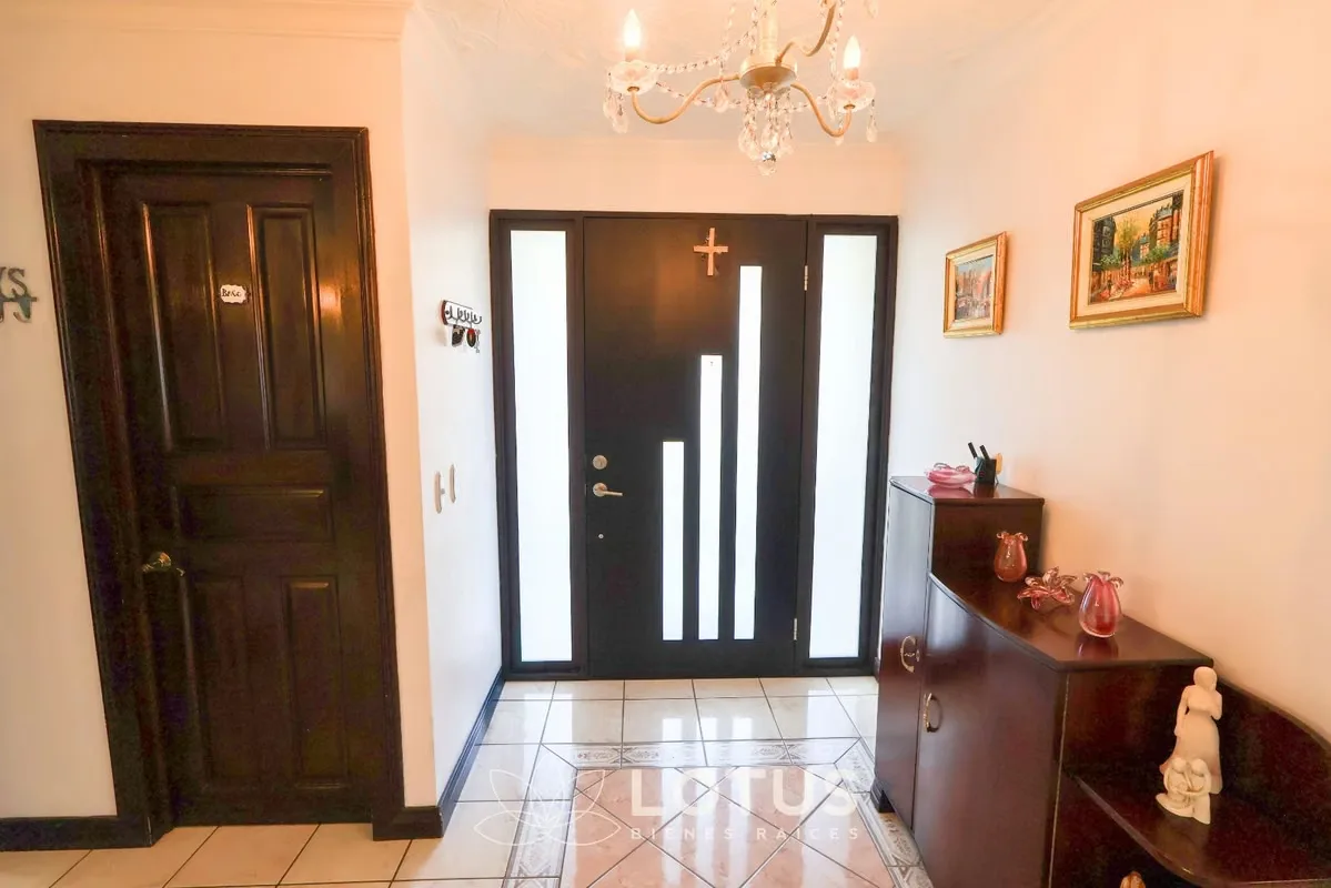 Casa en Venta en Condominio Lomas de Granadilla, Curridabat — 4 hab., Cód. AJ066, photo 5