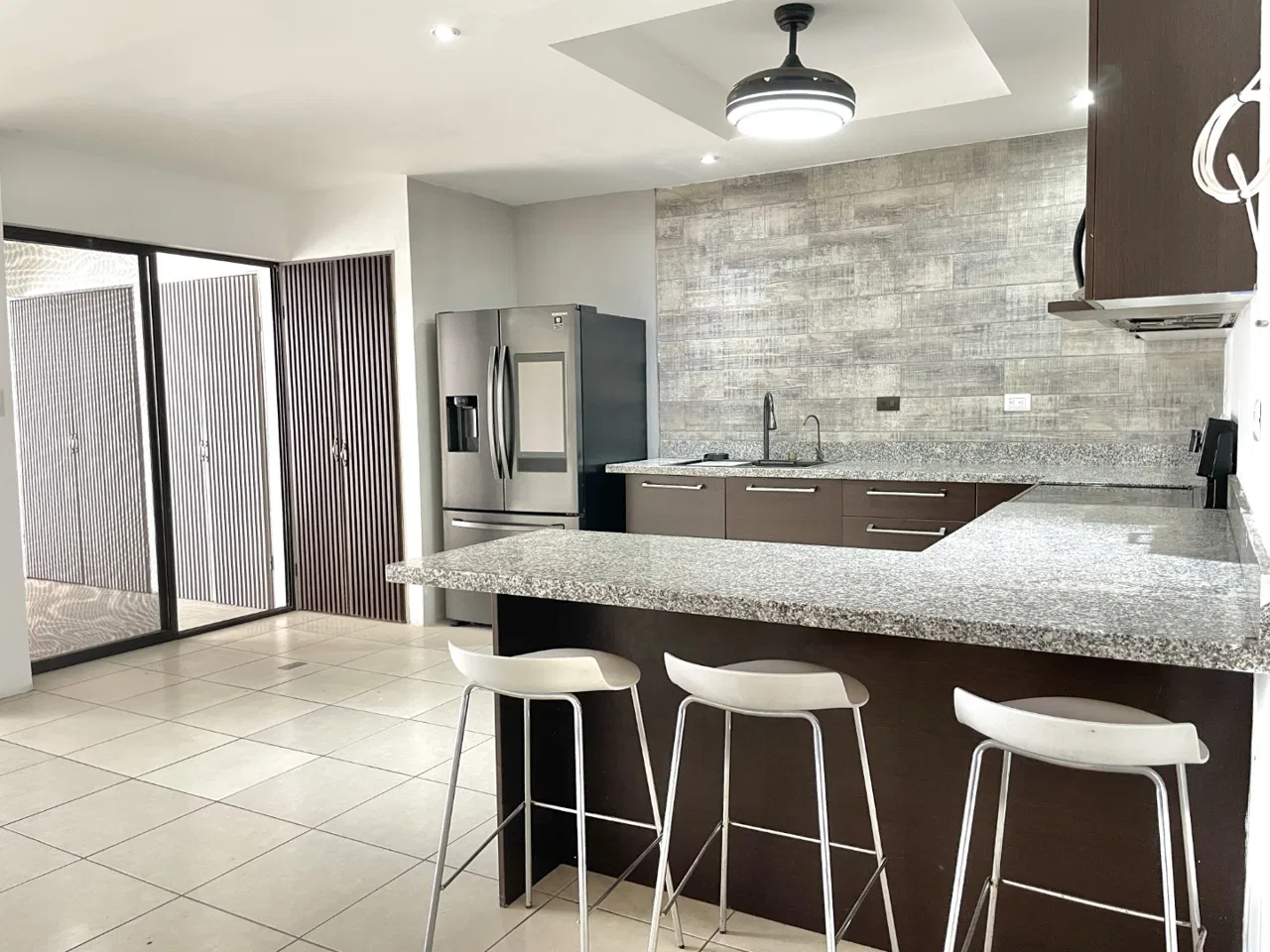 Descubra esta espaciosa casa de tres niveles en Condominio Río Palma, ideal para familias que buscan comodidad, ..., photo 4