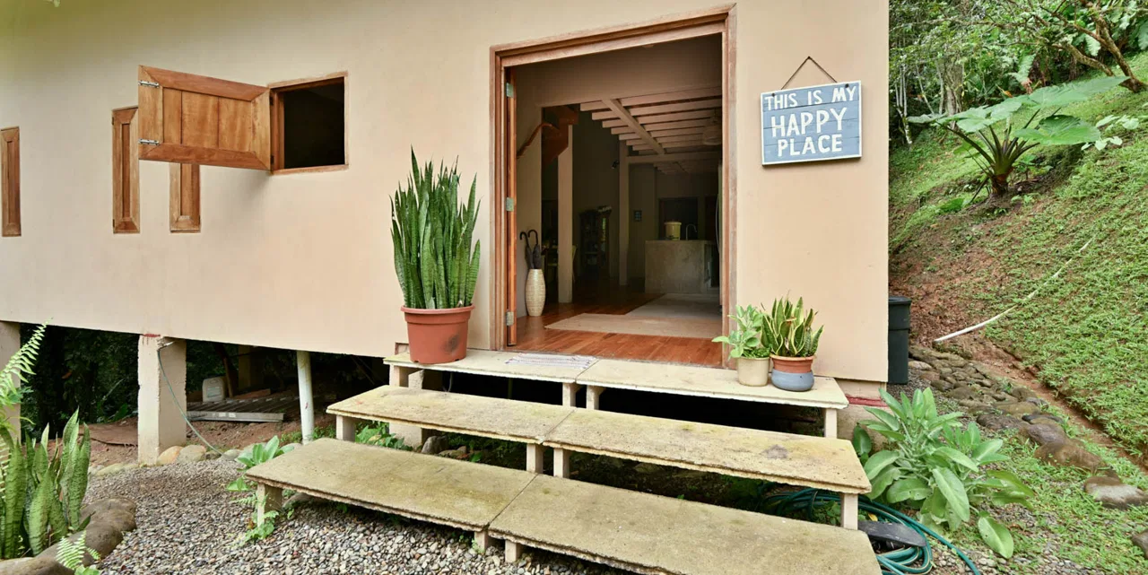 Home 3BR in Puerto Viejo Talamanca - Rainforest Gated Pool - Turnkey, photo 2