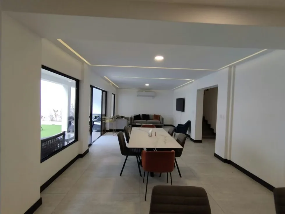 Hermosa casa con acabados de lujo estilo contemporáneo en barrio muy céntrico en San Rafael de Escazú. Excelente estado de mantenimiento, en un condominio muy exclusivo. Precio de ..., photo 14