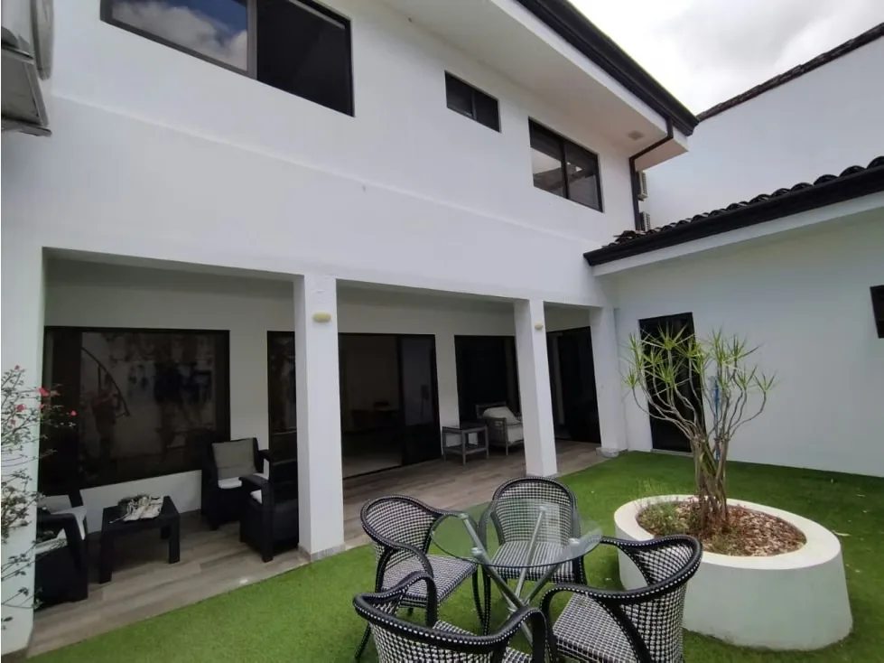 Hermosa casa con acabados de lujo estilo contemporáneo en barrio muy céntrico en San Rafael de Escazú. Excelente estado de mantenimiento, en un condominio muy exclusivo. Precio de ..., photo 10