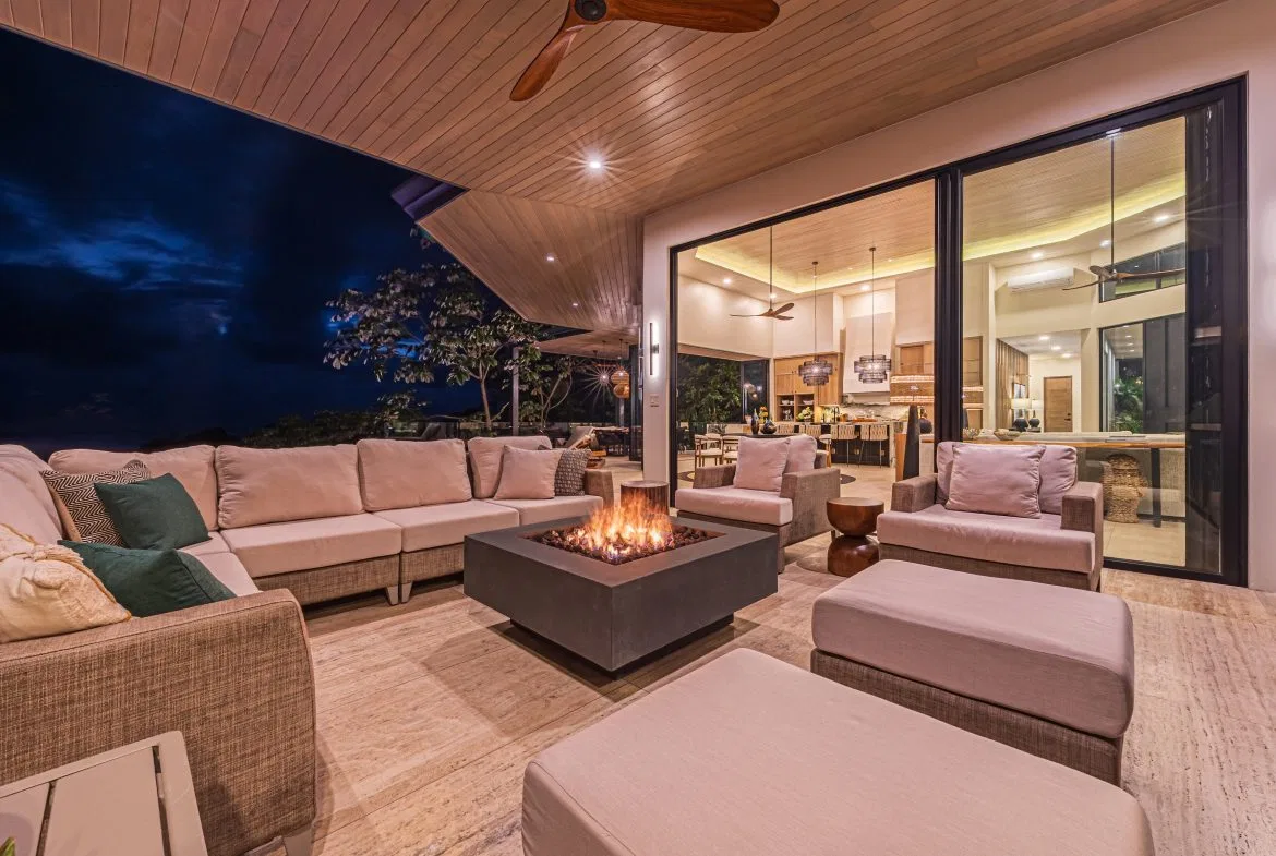 MAJESTIC LUXURY ESTATE WITH FIVE BEDROOMS IN ESCALERAS – 5.5 ACRES, photo 15