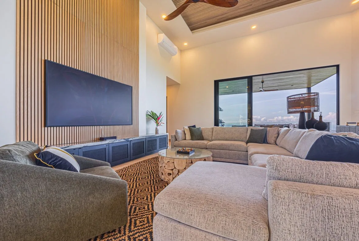 MAJESTIC LUXURY ESTATE WITH FIVE BEDROOMS IN ESCALERAS – 5.5 ACRES, photo 23