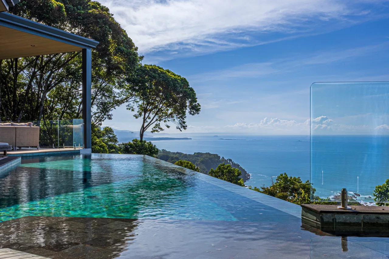 MAJESTIC LUXURY ESTATE WITH FIVE BEDROOMS IN ESCALERAS – 5.5 ACRES, photo 6