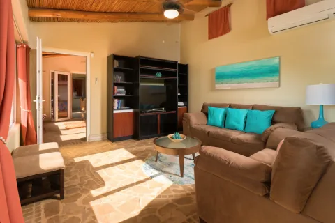Casa de Luz ~ 7 Bedroom Beachfront Estate on the White Sands of Playa Langosta!, photo 6
