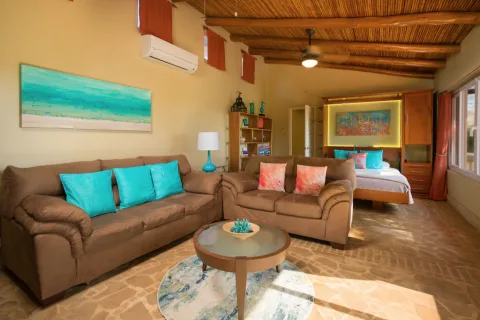 Casa de Luz ~ 7 Bedroom Beachfront Estate on the White Sands of Playa Langosta!, photo 7