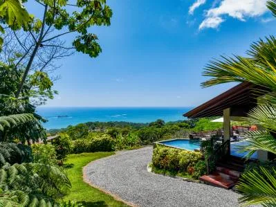 Where the Rainforest Meets the Sea - Ultra-Private Oceanview Luxury Estate, photo 8
