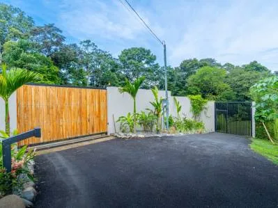 PROPERTY WITH THREE BEDROOM AND GARDEN, IN UVITA – 1.33 ACRES, photo 27