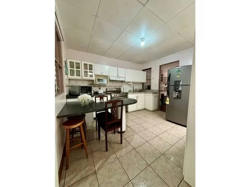 Casa en Venta con Mini Apartamento Studio – Tibás, photo 13