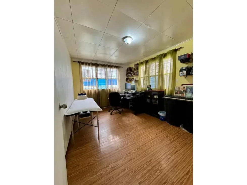 Casa en Venta con Mini Apartamento Studio – Tibás, photo 7