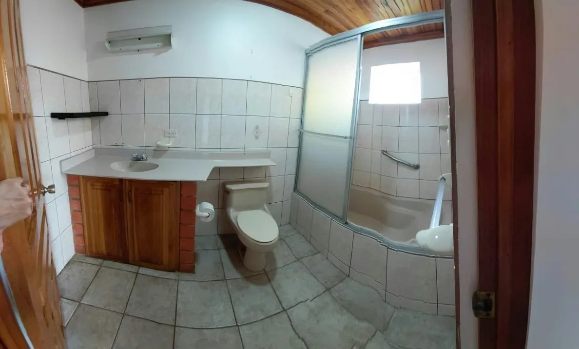 En Los Colegios de Moravia, en una zona tranquila y de poco tránsito, te ofrecemos un apartamento acogedor y ..., photo 4